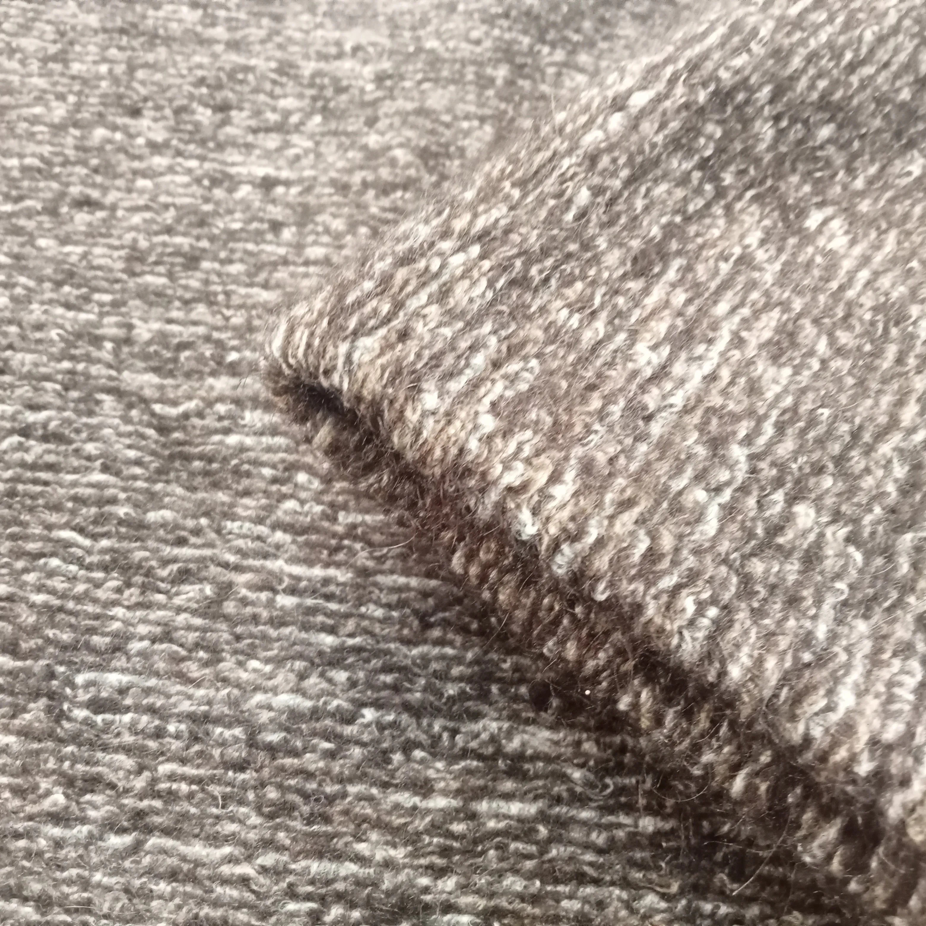 Boucle thick knit fabric - sold by 90cm