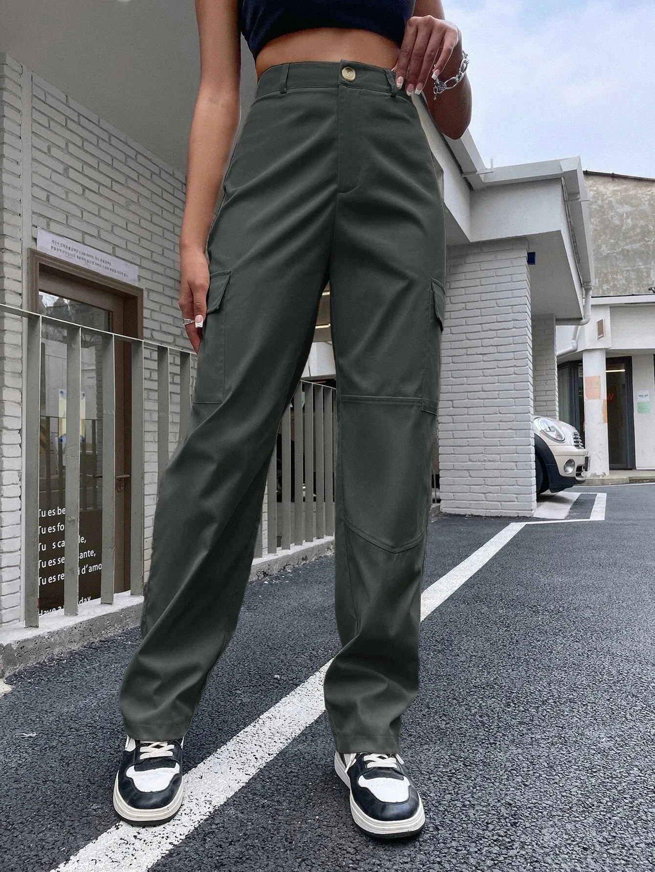 High Waist Zipper Flap Pocket Cargo Pant