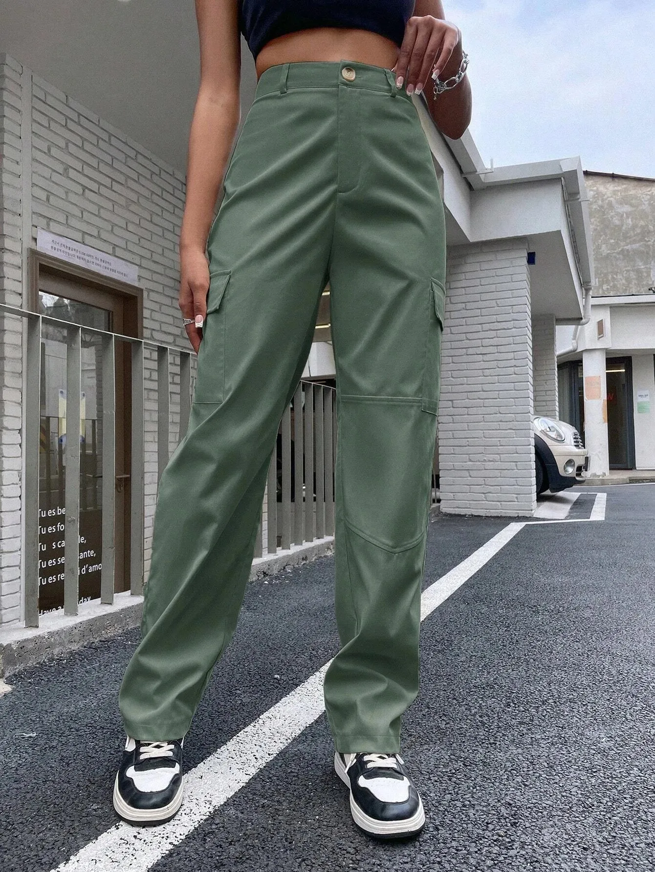 High Waist Zipper Flap Pocket Cargo Pant