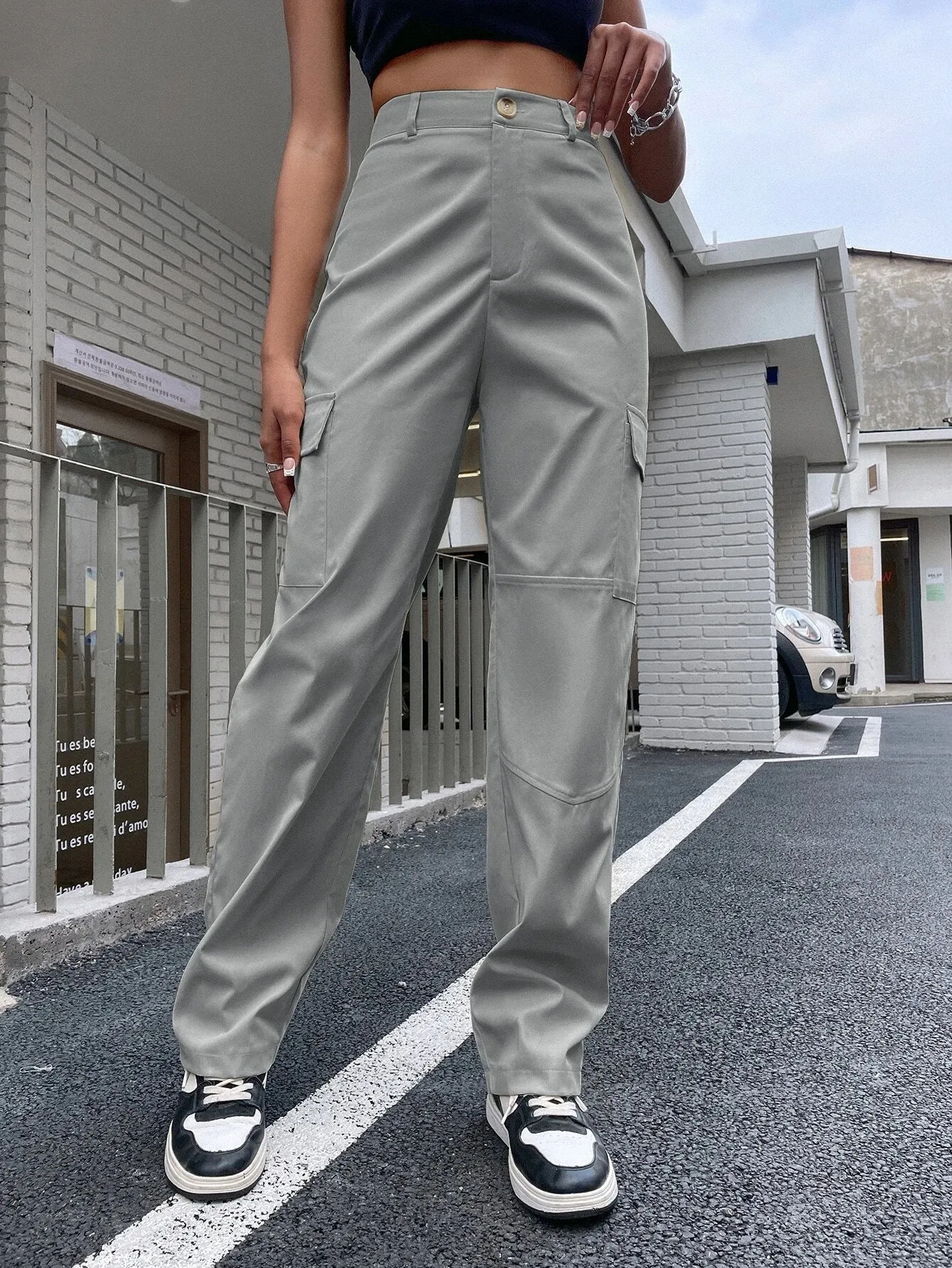 High Waist Zipper Flap Pocket Cargo Pant