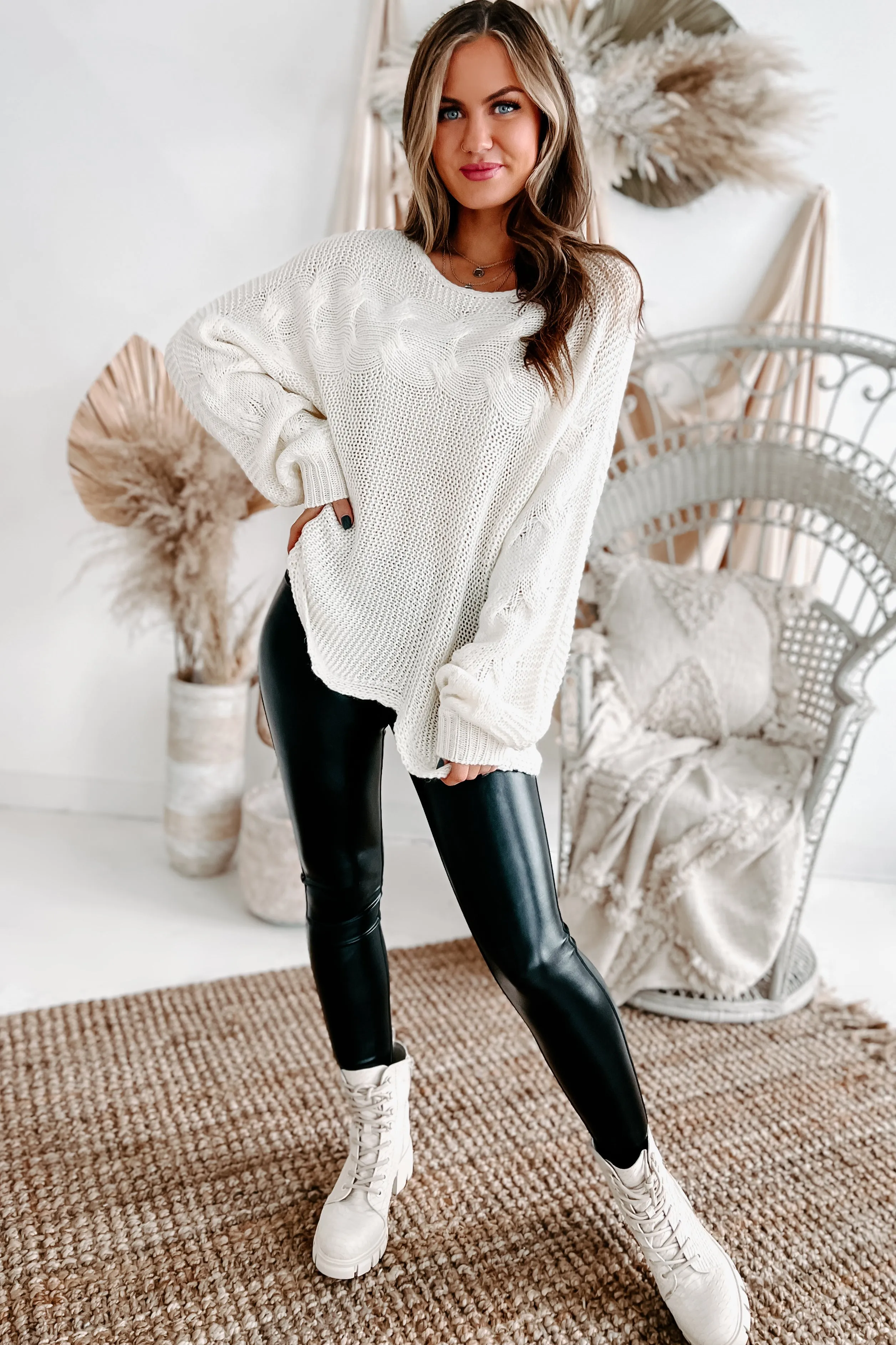 New Favorite Scallop Hem Sweater (Ivory)