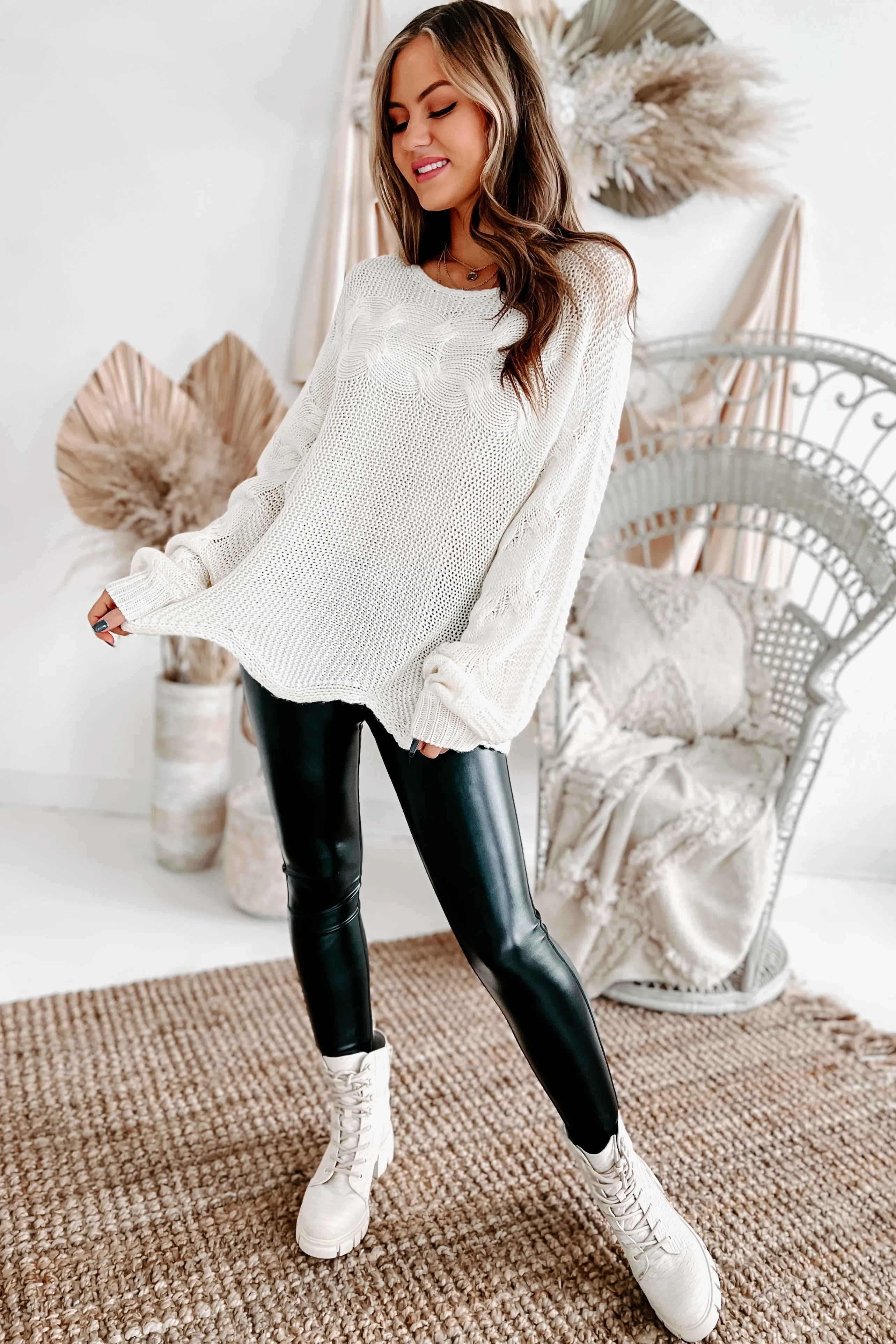New Favorite Scallop Hem Sweater (Ivory)
