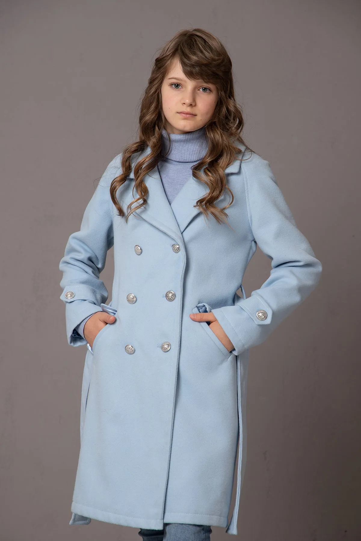 STRAIGHT GIRL COAT
