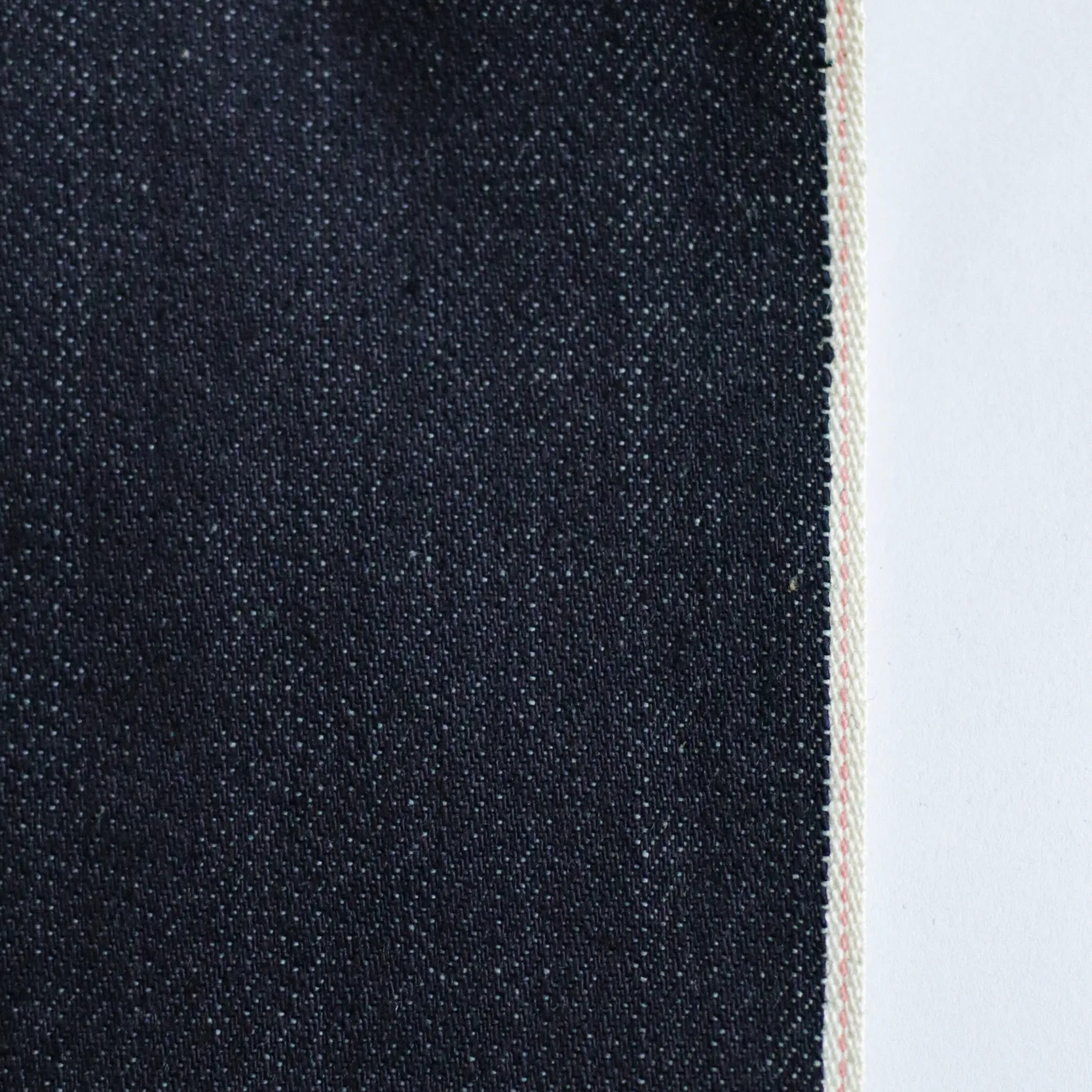 STRETCHY SELVEDGE DEEP INDIGO PINK ID *