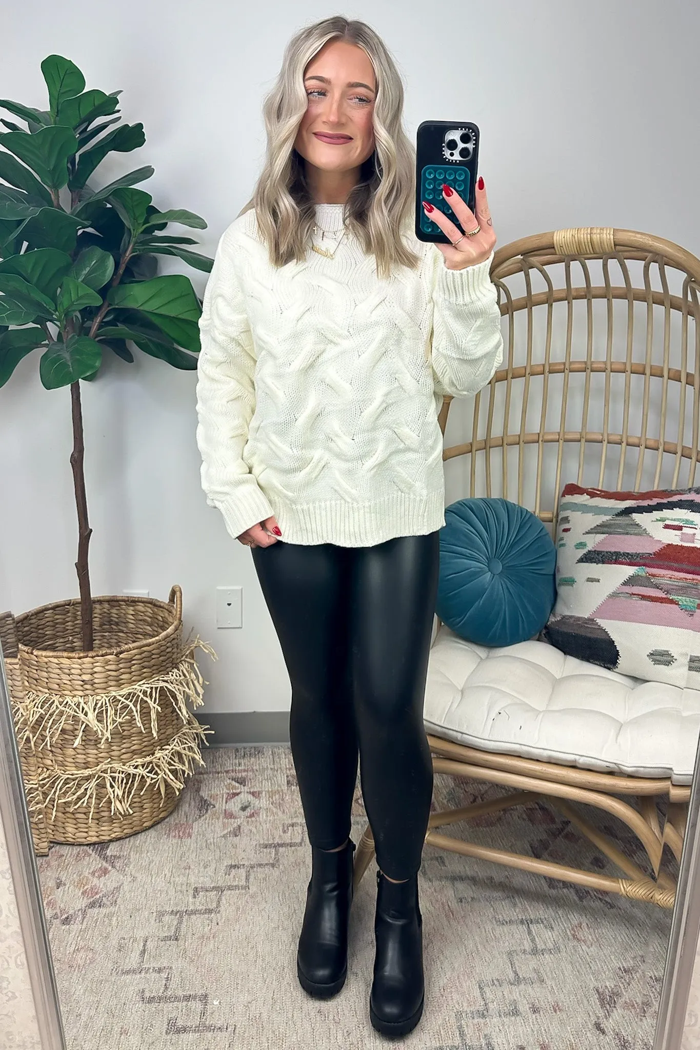 Suriel Textured Cable Knit Boat Neck Sweater